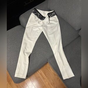 ♥️ Beautiful New York & Company White Pants with Black Lace Accent